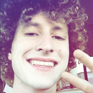 Meet your Posher, Thomas